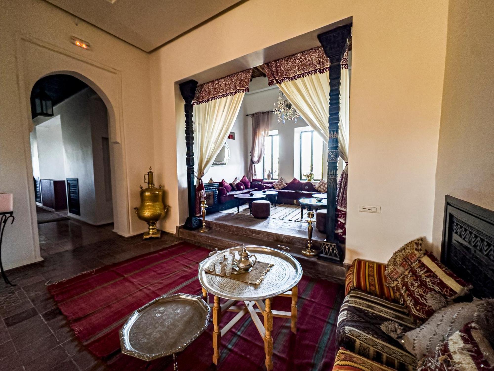 Отель Kasbah Agounsane Урика Экстерьер фото